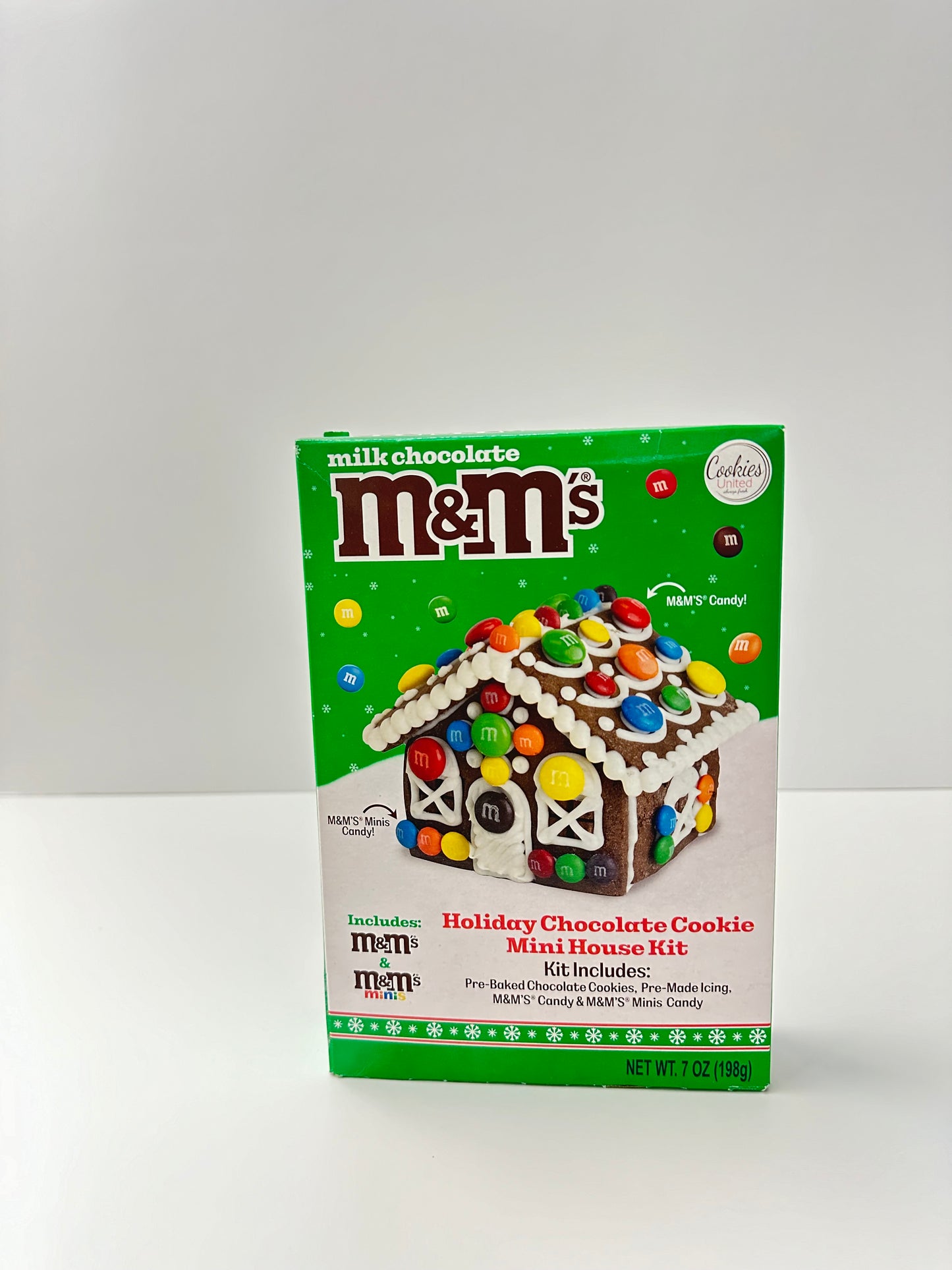 M & M's - Holiday Chocolate Cookie Mini House Kit